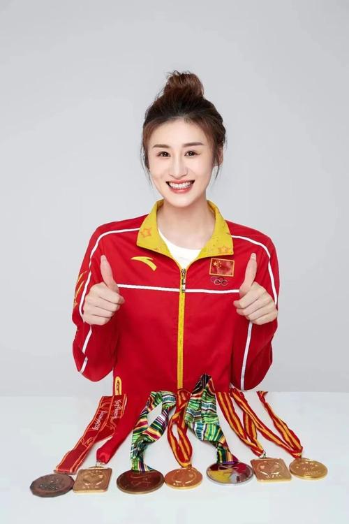 张玲:中国体操界的传奇 张玲:中国体操界的传奇