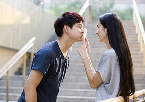 男朋友爱打游戏该不该管 男朋友爱打游戏该不该管