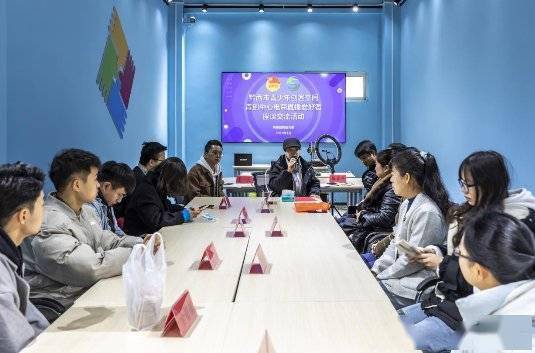 为什么青年对科技发展的作用 为什么青年对科技发展的作用