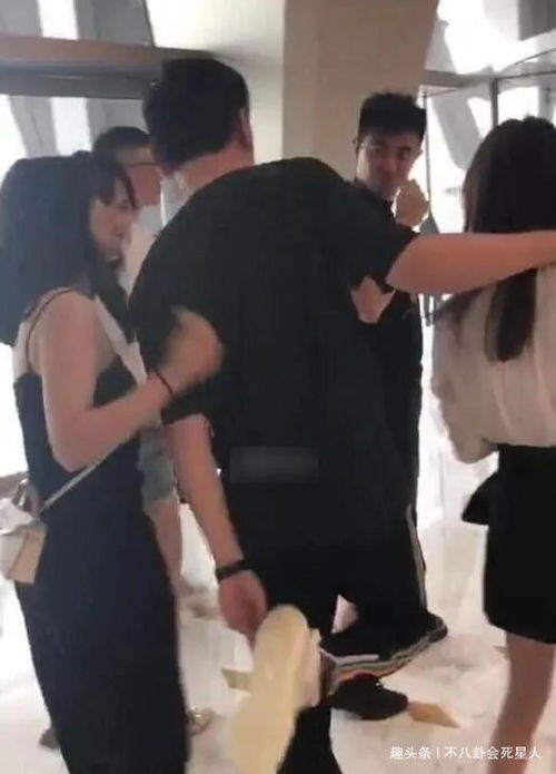 隐私侵犯与公众人物的私生活探讨曝光背后的道德边界 隐私侵犯与公众人物的私生活探讨曝光背后的道德边界
