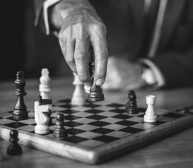 鹿鼎记游戏攻略，深度解析五大职业特性与选择指南